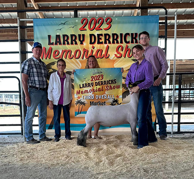 Champion Cross<br />
3rd Overall Market Lamb<br />
Larry Derricks Memorial Show