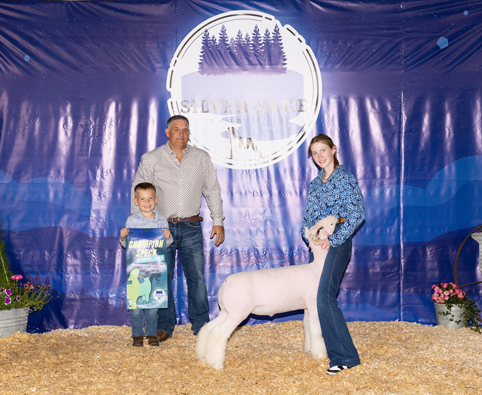 Champion Speck – Show A, Reserve Speck – Show B – Silver Lake Show Down